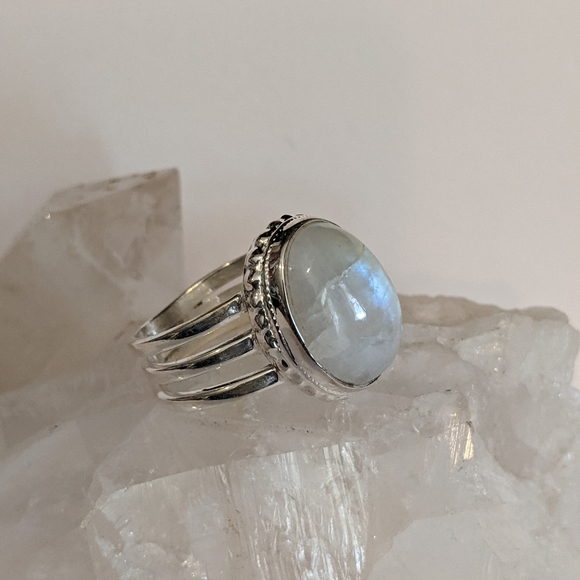 Natural Rainbow Moonstone 925 Silver Ring size 7.5 - Picture 7 of 13